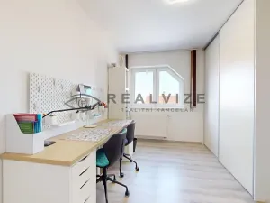 Prodej rodinného domu, Úsilné, 205 m2