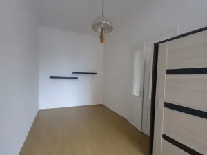 Pronájem bytu 2+1, Praha - Karlín, Hybešova, 74 m2