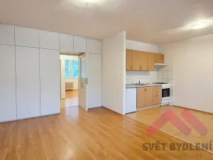 Pronájem bytu 3+1, Praha - Krč, Milevská, 63 m2