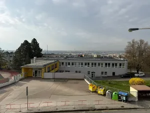 Prodej bytu 2+1, Praha - Troja, Na Šutce, 59 m2