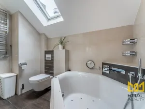 Pronájem bytu 3+kk, Praha - Horní Počernice, Náchodská, 91 m2