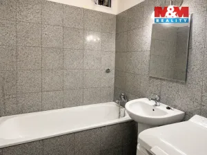 Pronájem bytu 1+kk, Praha - Vysočany, Freyova, 24 m2