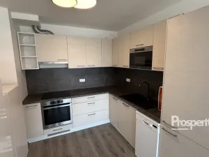 Pronájem bytu 2+kk, Rosice, Karla IV., 54 m2