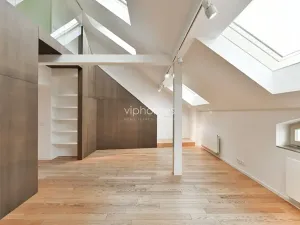 Pronájem bytu 3+1, Praha - Bubeneč, U akademie, 169 m2