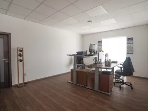 Pronájem kanceláře, Bystřany, Teplická, 420 m2