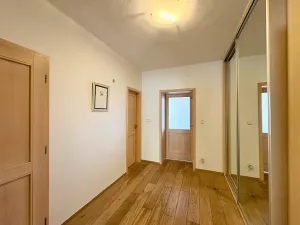 Prodej bytu 3+kk, Praha - Smíchov, Na Hřebenkách, 81 m2