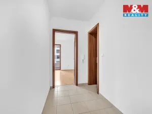 Pronájem bytu 1+kk, Přelouč, Edvarda Beneše, 38 m2