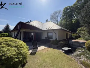 Prodej rodinného domu, Slatinky, 258 m2