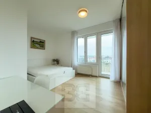 Pronájem bytu 3+kk, Praha - Libuš, Novodvorská, 70 m2