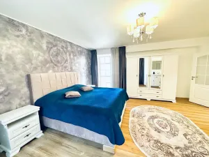 Prodej bytu 4+kk, Karlovy Vary, Zámecký vrch, 177 m2