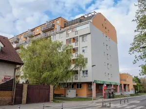 Prodej bytu 1+kk, Praha - Libuš, Dobronická, 42 m2