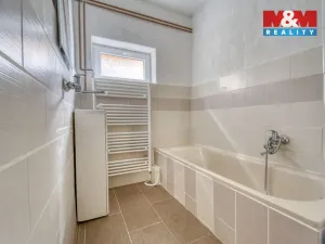 Prodej rodinného domu, Stříbro - Otročín, 300 m2