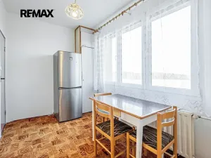 Pronájem bytu 1+1, Jindřichův Hradec, sídliště Vajgar, 42 m2