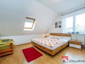 Prodej rodinného domu, Praha - Kunratice, Poběžovická, 221 m2