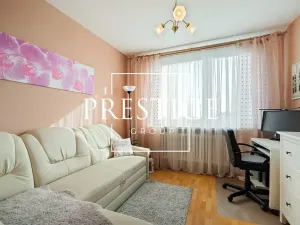 Pronájem bytu 4+kk, Praha - Kobylisy, Frýdlantská, 70 m2