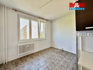 Prodej bytu 2+1, Podbořany, Sídliště Míru, 66 m2