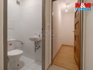 Pronájem bytu 2+kk, Jablonec nad Nisou, Anenské náměstí, 62 m2