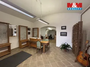 Pronájem obchodního prostoru, Úštěk - Úštěk-Vnitřní Město, Mírové náměstí, 34 m2