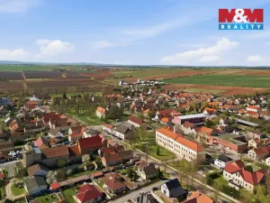 Prodej zemědělské usedlosti, Kněževes, Pražská, 90 m2