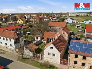 Prodej zemědělské usedlosti, Kněževes, Pražská, 90 m2