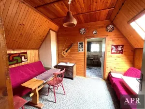 Prodej chalupy, Lopeník, 132 m2