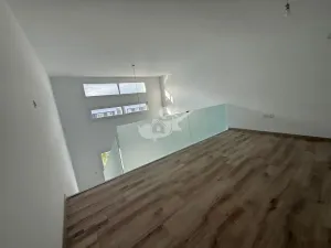 Prodej bytu 1+1, Trikomo, Kypr, 60 m2