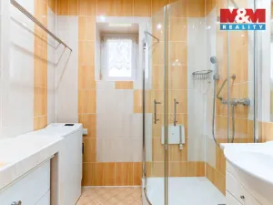 Prodej bytu 3+1, Kroměříž, Husovo náměstí, 92 m2