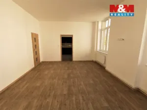 Pronájem bytu 2+1, Lomnice nad Popelkou, Komenského, 67 m2