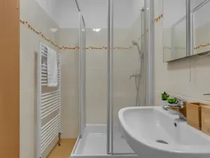 Pronájem bytu 1+kk, Hradec Králové, Kollárova, 46 m2