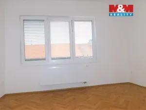 Pronájem bytu 2+1, Cheb, Svobody, 63 m2