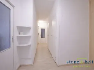 Prodej bytu 3+1, Praha - Smíchov, Plzeňská, 73 m2