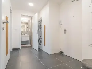 Pronájem bytu 2+1, Praha - Prosek, Litoměřická, 55 m2