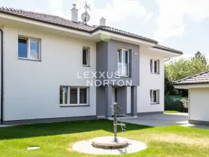 Pronájem vily, Praha, Ke smrčině, 260 m2