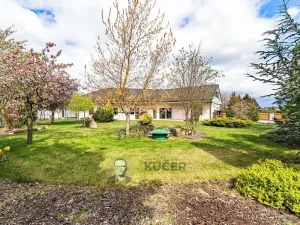 Prodej rodinného domu, Jesenice, Skřivanová, 488 m2