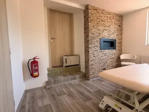 Pronájem obchodního prostoru, Čáslav, Jana Roháče z Dubé, 11 m2
