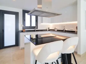 Prodej bytu 3+kk, Estepona, Španělsko, 81 m2