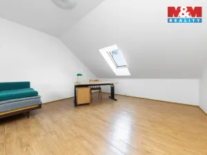 Prodej rodinného domu, Křepice, 183 m2