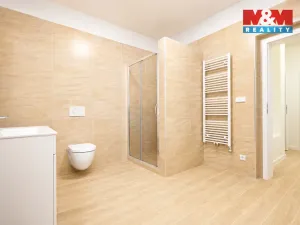 Prodej rodinného domu, Karlovy Vary - Tašovice, Česká, 200 m2