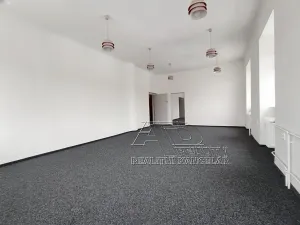 Pronájem kanceláře, České Budějovice, Kanovnická, 132 m2