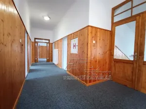 Pronájem kanceláře, České Budějovice, Kanovnická, 132 m2