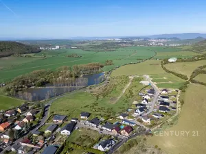 Prodej pozemku pro bydlení, Lužice, 1305 m2