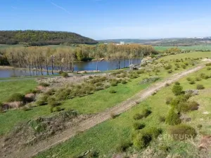 Prodej pozemku pro bydlení, Lužice, 1305 m2
