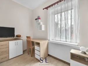 Prodej rodinného domu, Mimoň, nám. 1. máje, 256 m2