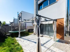 Prodej rodinného domu, Králův Dvůr, Tři Vršky, 113 m2