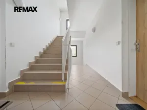 Prodej bytu 2+kk, Brno, Podbělová, 43 m2