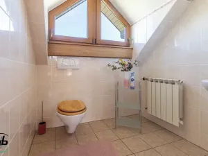 Prodej rodinného domu, Pržno, 384 m2