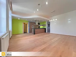 Pronájem kanceláře, Ostrava, Mírová, 95 m2