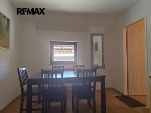 Pronájem atypického bytu, Drahelčice, V Brance, 164 m2