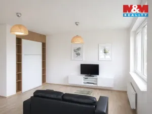 Pronájem bytu 1+kk, Praha, Záveská, 32 m2