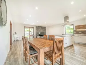 Prodej rodinného domu, Cvrčovice, Školní, 158 m2